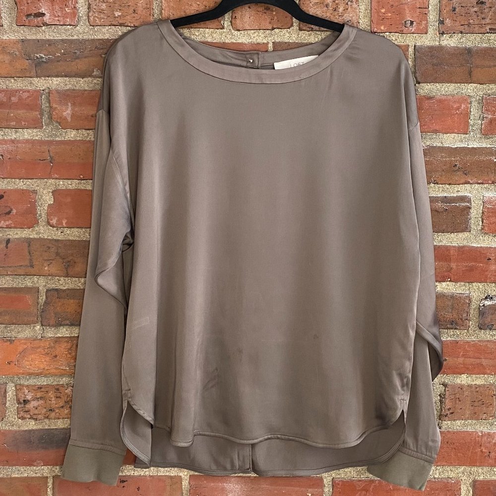 Loft Satin Long Sleeve Blouse Buttons Down Back
